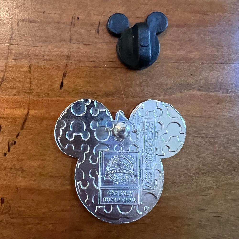 Disney Aristocrats Marie Pin – 2012 Trading Pin, Rare Collectible - Picture 2 of 2